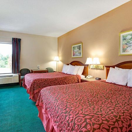 Days Inn&Suites by Wyndham Louisville SW Extérieur photo